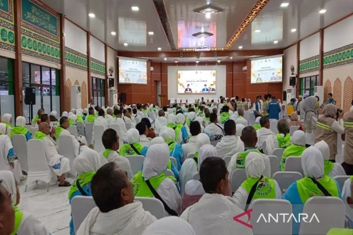 Kloter 15 Embarkasi Banjarmasin Bertolak ke Jeddah, Empat Kloter Menunggu Pemberangkatan
